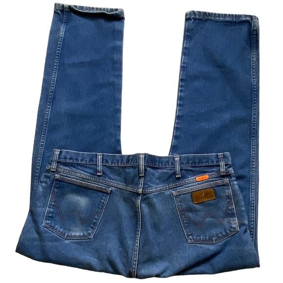 Wrangler Flame Resistant Denim Mens 44X32 Zip Fly Straight Stonewash Blue Jeans - Picture 6 of 12